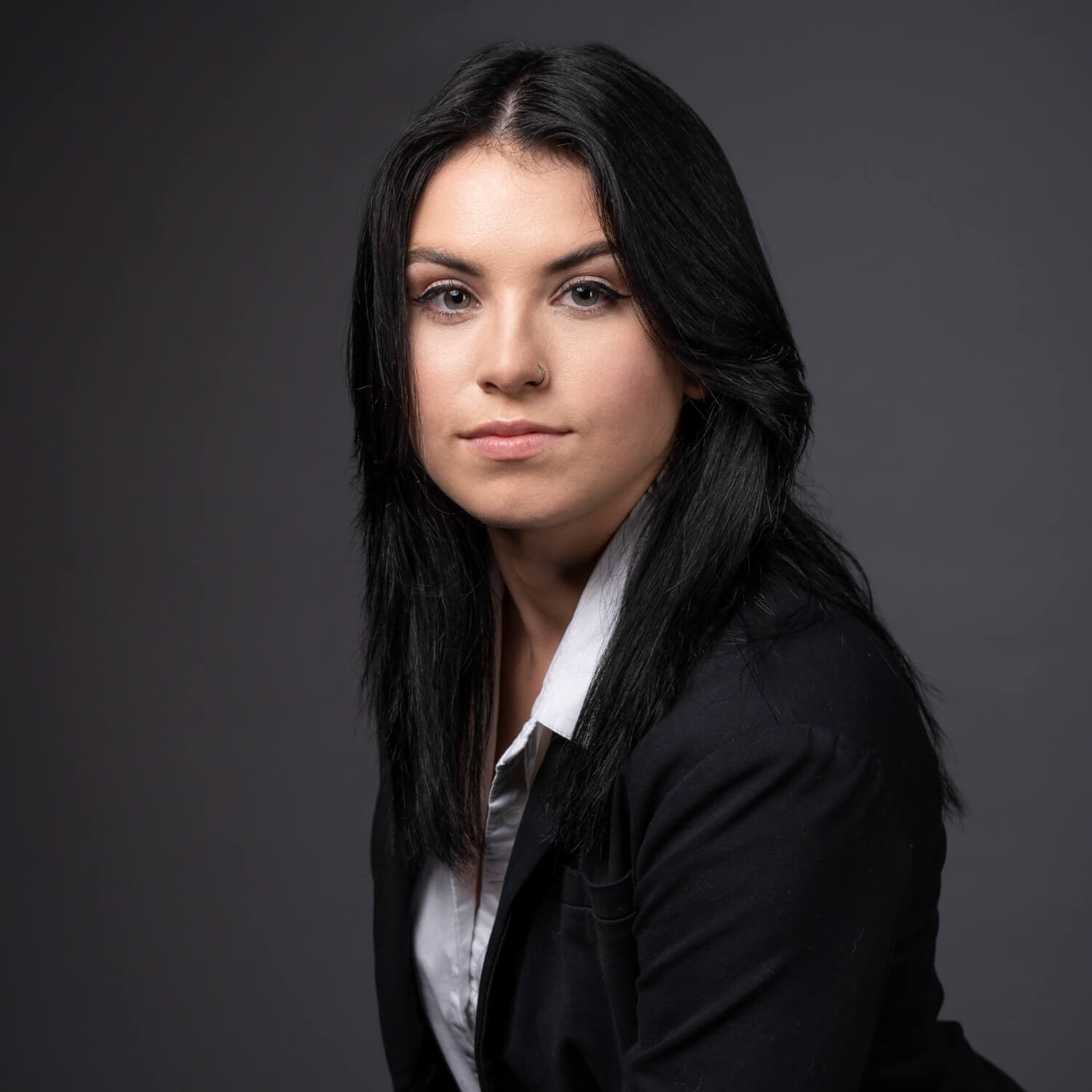 acting headshot photography example female