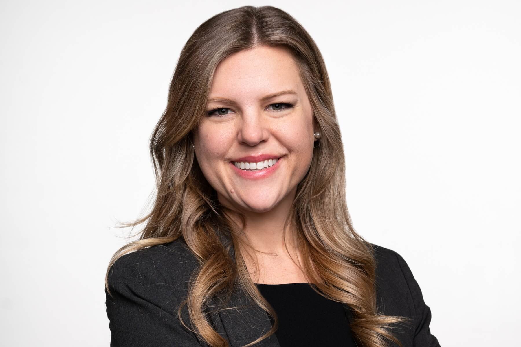 corporate headshot example march 2023
